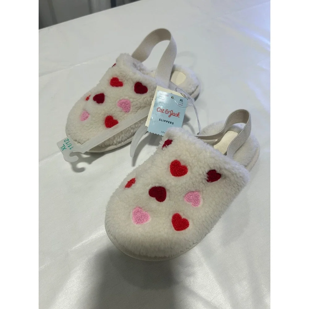 Cat & Jack Toddler‎ Heart Slippers Cream Red Pink Faux Fur XL 11-12 New